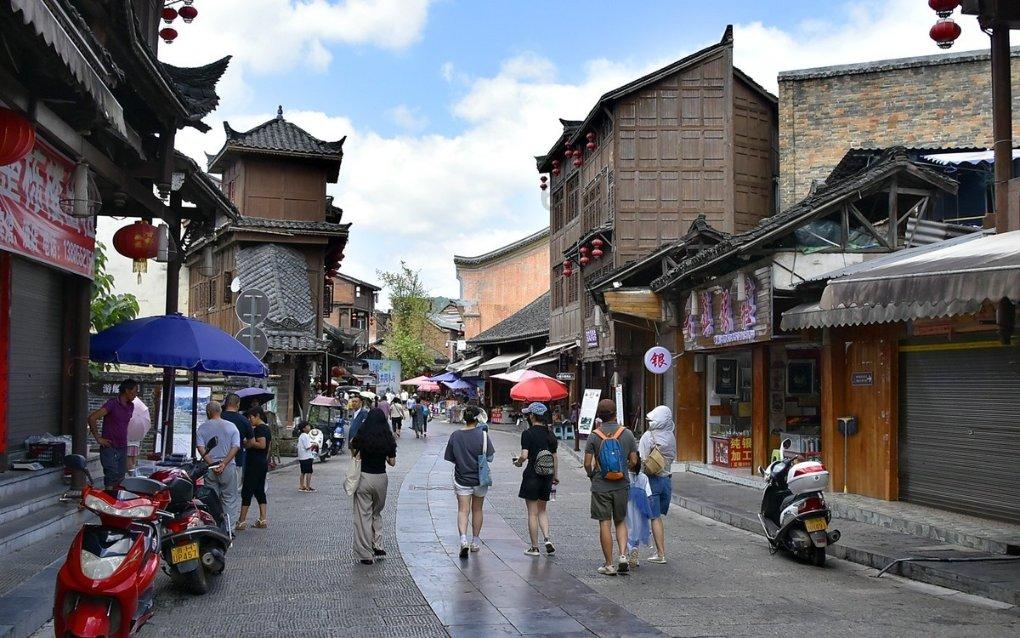 国家点名表扬的8位明星,他们不仅耀眼舞台,更是社会的闪耀之星